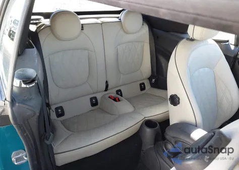 2021 Mini Convertible Cooper S z USA, uszkodzony, nr VIN WMWWJ5C0XM3N21583